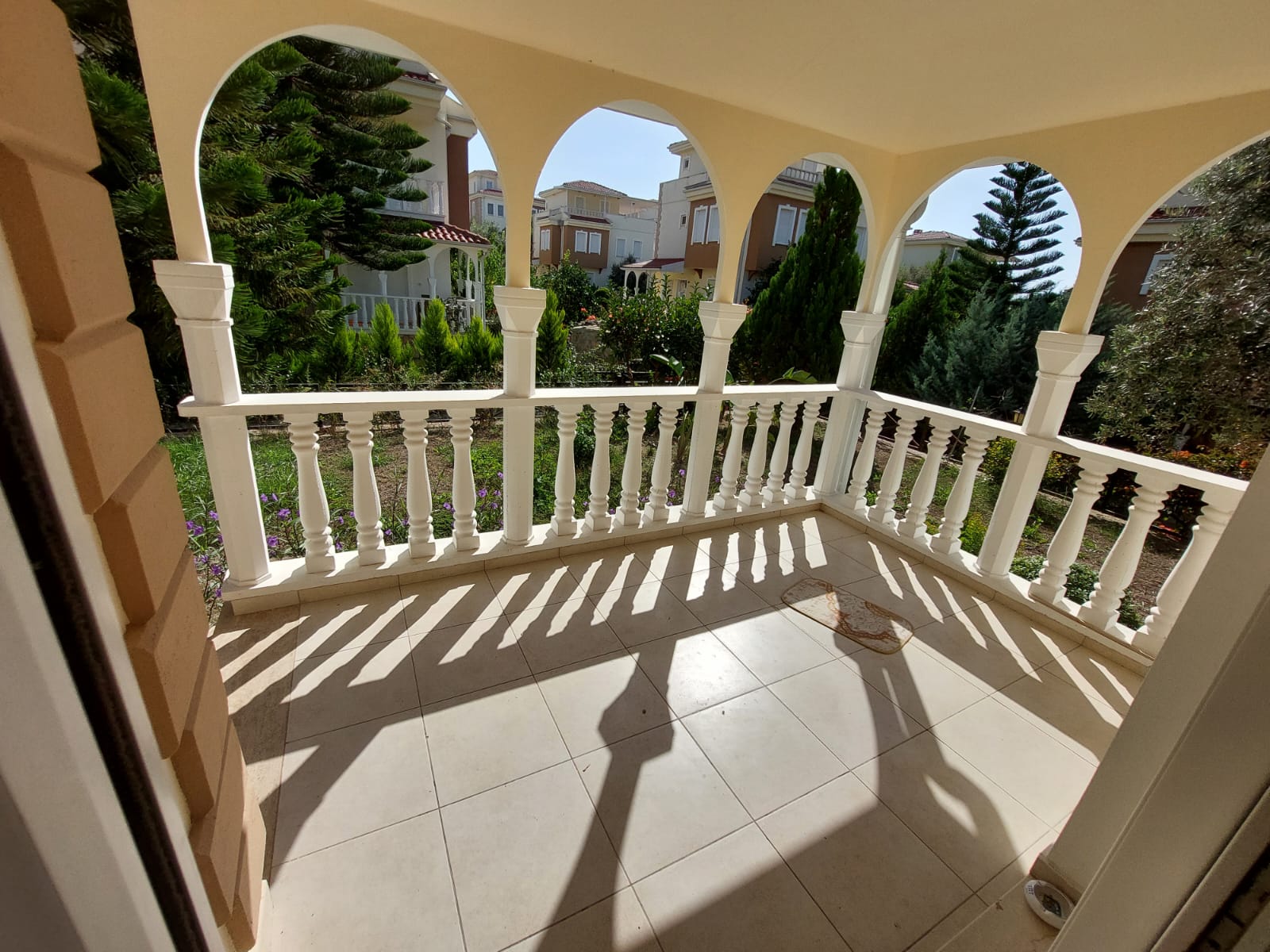 Kiralık 4+1 villa 