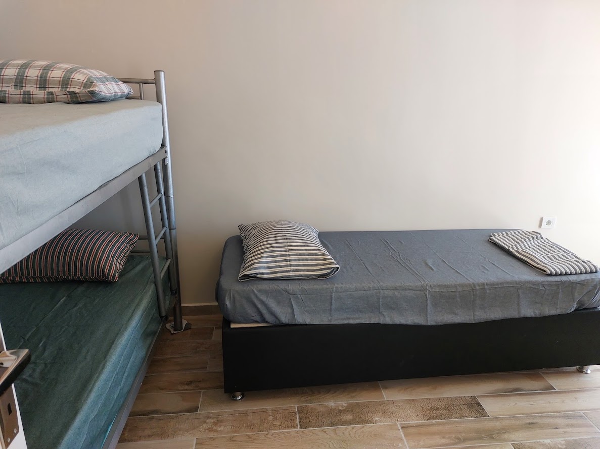  ZU VERMIETEN-WOHNUNG-ROYAL 4 