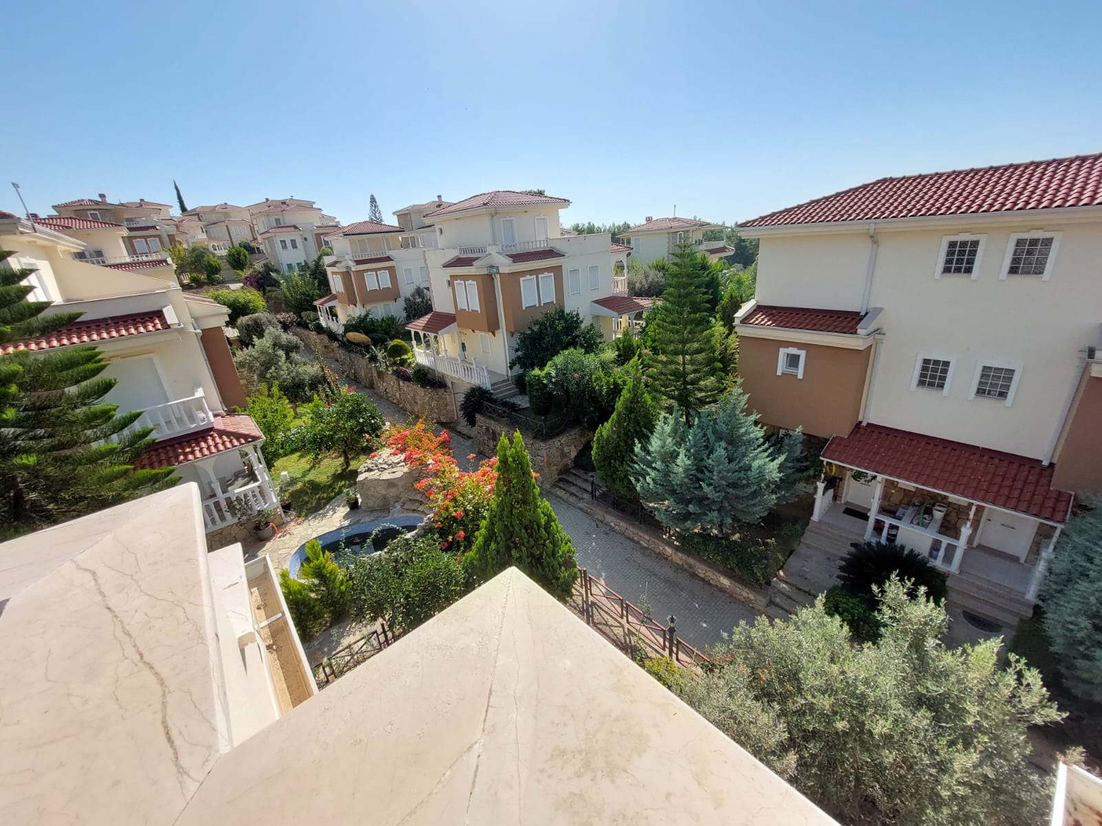 Kiralık 4+1 villa 
